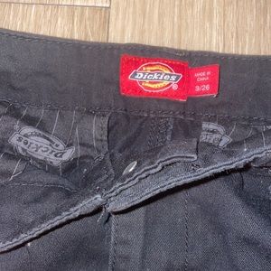 Dickies cuffed cargo pants!